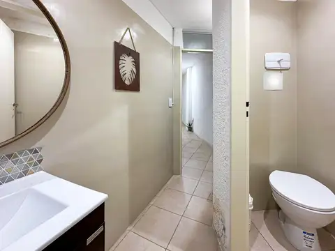 Anatole France al 2000