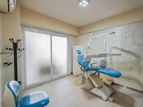 Oficina 4 ambientes con 1 baño