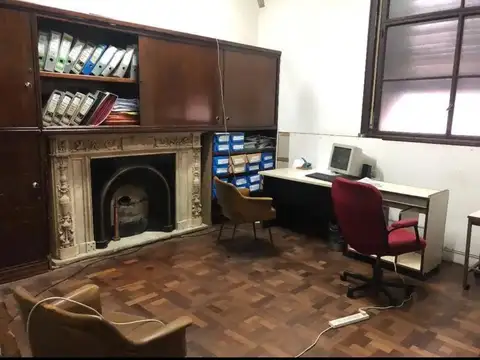 Galpon en Alquiler 98  mts Frente