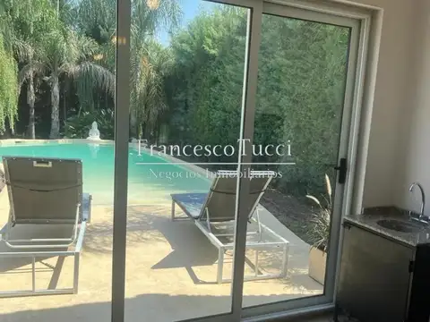 Casa en Venta en El Centauro, USD 318.000