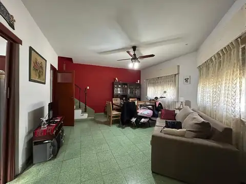 Depto Tipo Casa en Venta en Martinez, USD 164.900