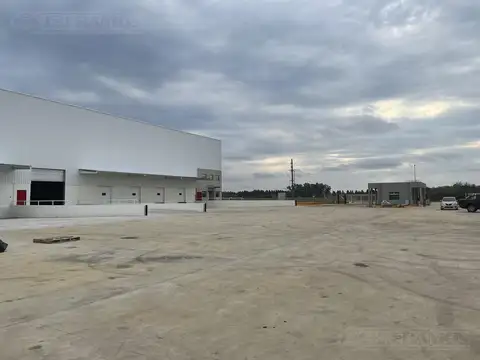 Galpon en Alquiler A Estrenar