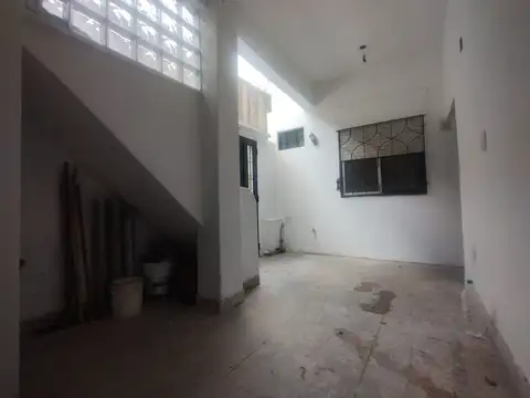 VENTA PH 2 AMBIENTES EN SANTOS LUGARES OPRTUNIDAD