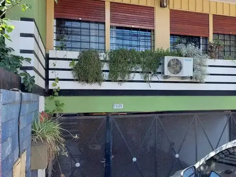 Jose Hernandez. 3934