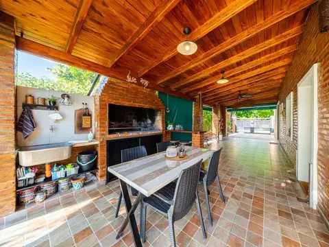 Casa en Venta en Pueblo Esther, USD 129.000