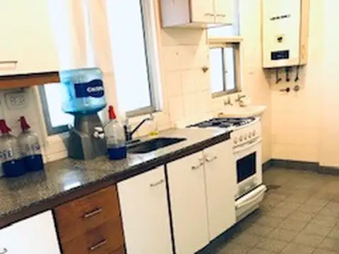 Departamento en Alquiler en Flores, $ 600.000