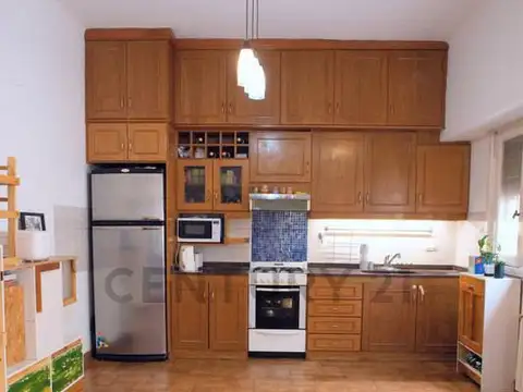 Casa 7 ambientes con 4 baños