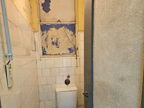 Local - Venta - Argentina, Capital Federal - Montevideo 100