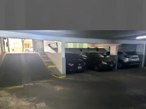 Cochera en venta en Caballito