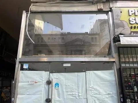 Av. Santa fe  al 1100