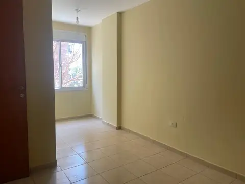 Departamento en Alquiler en Alberdi, $ 479.000