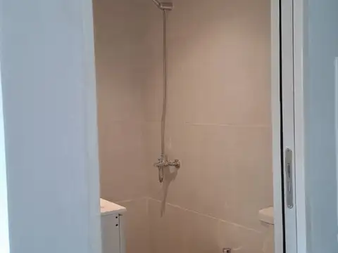 Departamento en Alquiler en Remedios De Escalada, $ 400.000