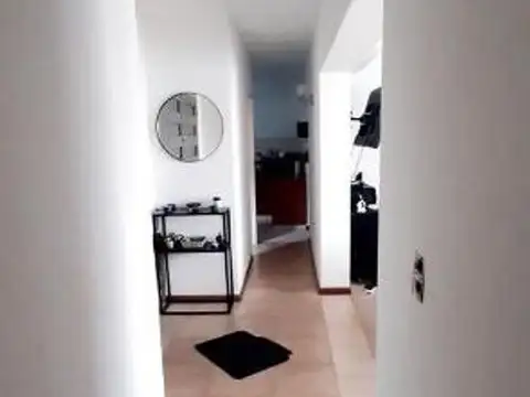 Casa en Venta en Los Robles del Monarca, USD 200.000