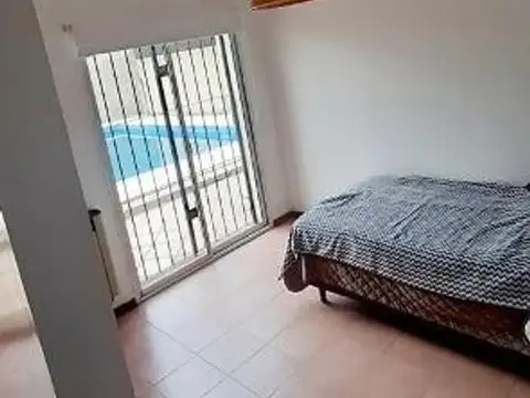 CASA DE 4 AMBIENTES, ROBLES DEL MONARCA, LA LONJA 