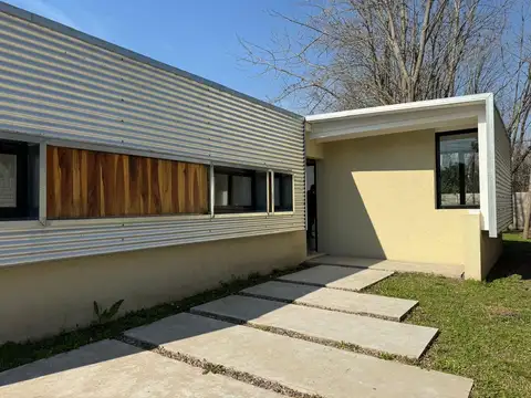 Casa en Venta en City Bell, USD 89.000