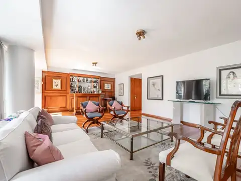 Departamento en Venta con 2 cocheras