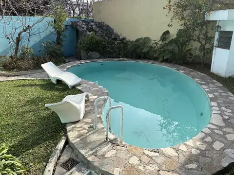 Casa / Casa Quinta C/pileta en venta en San Justo
