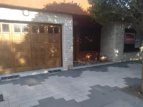 Casa en Venta Barrio Las Flores de Río Tercero
