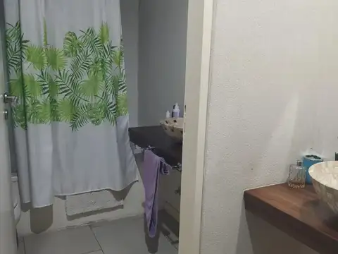 Casa en Alquiler con 1 cochera