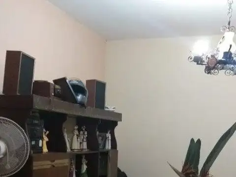 Casa en Venta en Haedo, USD 140.000