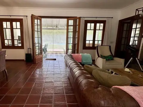 Casa en Venta de 5 dormitorios