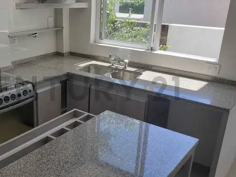 Inversion inteligente - Departamento Refaccionado a Nuevo – Zona Universitaria, 66 y 116