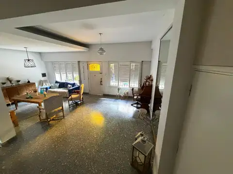 Casa en Venta en Barrio Don Bosco, USD 340.000