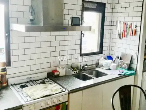 Apart del Pinazo 100