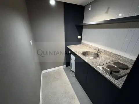 Oficina - Alquiler - Argentina, Capital Federal - Encarnación Ezcurra 365