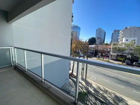 ALQUILER DPTO. AL FTE. CON COCHERA, EXCELENTE ZONA 