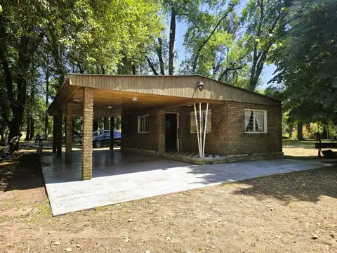 Venta de CASA Quinta 2 AMBIENTES, PISCINA y GALPON en La Reja, Moreno                          ...