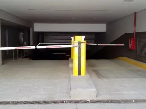 Cochera en Venta Cubierta