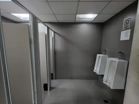 Oficina en venta - San Isidro