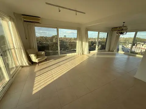 Departamento 4 amb venta con vista abierta
