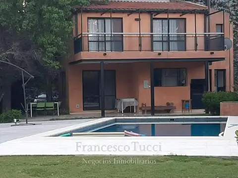 Casa en Venta de 4 dormitorios