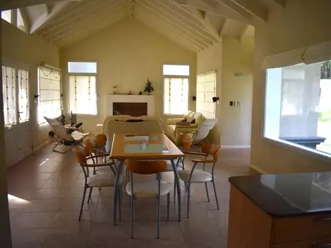 Casa en Venta en Pinamar, USD 299.000