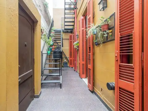 Depto Tipo Casa en Venta de 6 ambientes