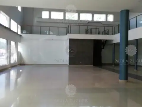 Avenida Hipolito Yrigoyen 600