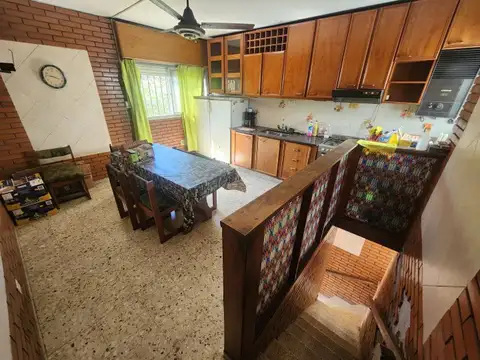 OPORTUNIDAD PROPIEDAD EN ESQUINA SOBRE AVENIDA PELLEGRINI