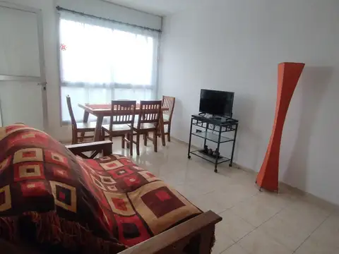 Tomás Liberti 400, Piso 8