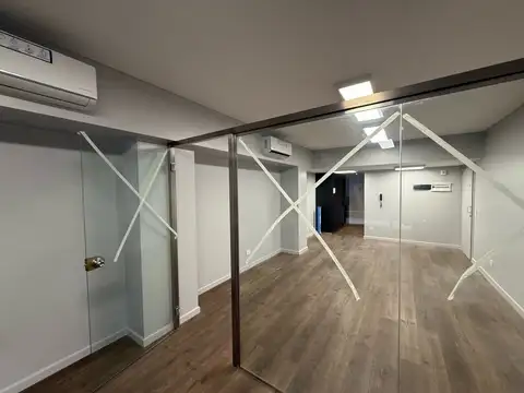 Oficina Monoambiente con 2 baños