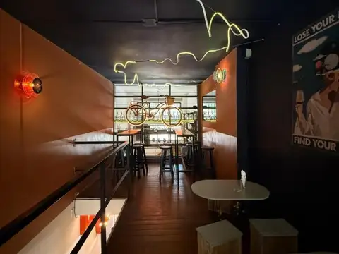 SE VENDE BAR VINOTECA A 100 METROS DE PATIO OLMOS