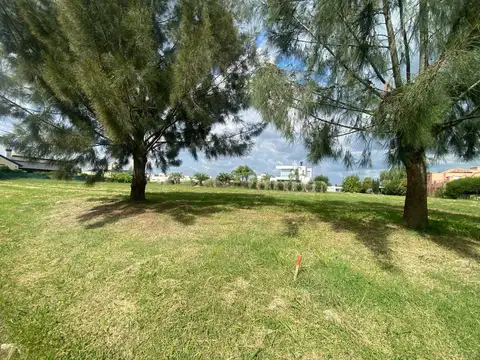 Terreno en Venta 20  mts Frente