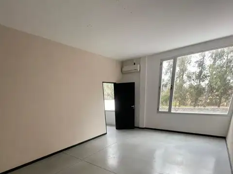 Oficina Monoambiente con 2 baños