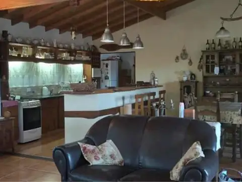 Casa en Venta con 1 cochera