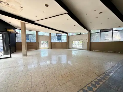 Local en Alquiler en Temperley, $ 3.999.000