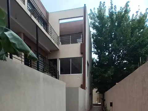 Depto Tipo Casa en Venta de 1 dormitorio