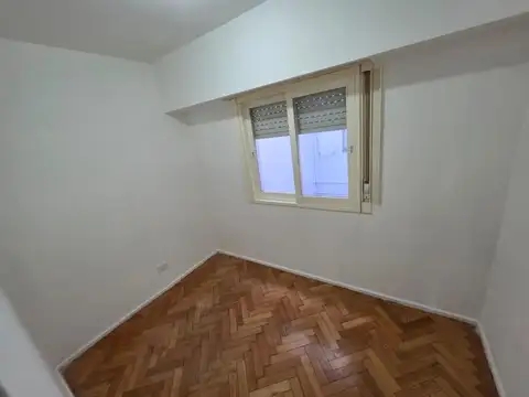 Oficina 3 ambientes con 2 baños