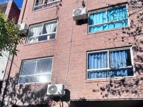 MONOAMBIENTE EN LAPRIDA 2200