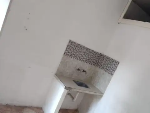 Departamento en Alquiler en Virrey Del Pino, $ 250.000